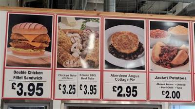 Costco's Chicken Sandwich Expansion: from Food Court Menus to Freezer Aisle Dupes