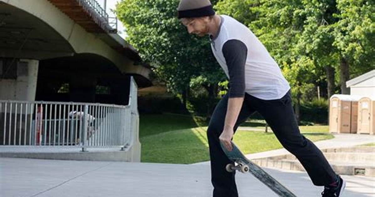 How to Lay Down on Your Board in Skate 4: the Secret Input Stunt