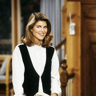 Is Full House's Aunt Becky Still Tv's Gold Standard for Sitcom Romances?