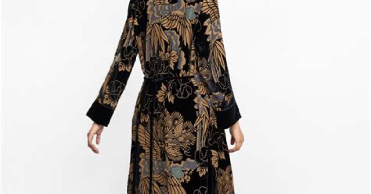 Is the Viral Zara Appliqu%C3%A9 Culotte Skirt 400. Jpg