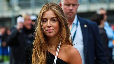 The Truth Behind the Alexia Steade Trend: Hoax, Deepfake, or Authentic?