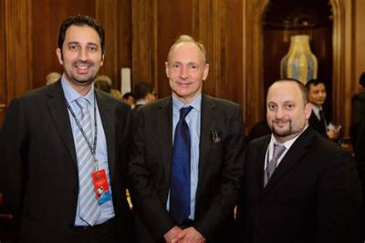 Tim Berners-Lee and Peter Lenahan: the Truth Behind the Viral Connection